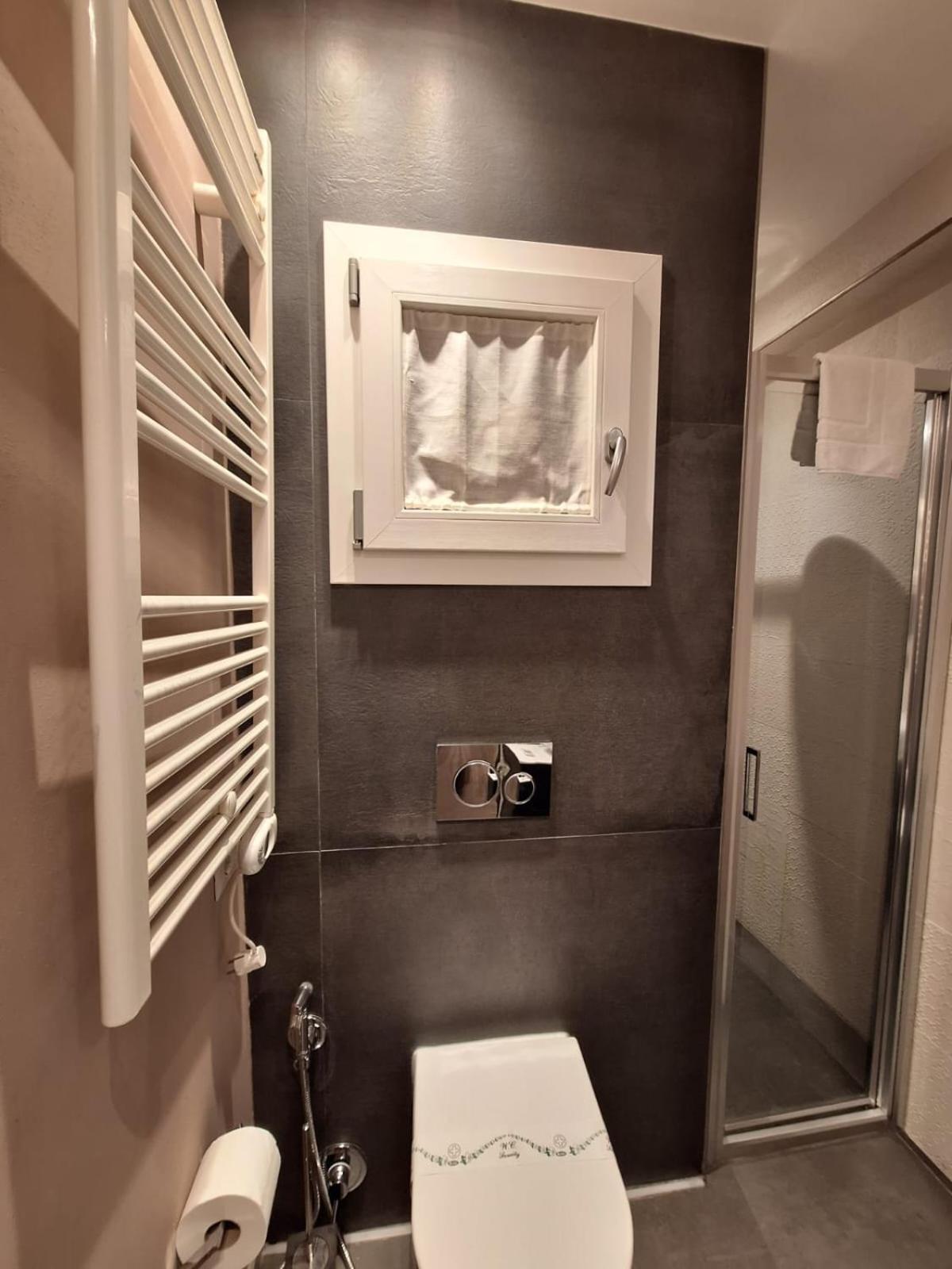 Fiorino Duomo Cozy Suite Florence Exterior photo